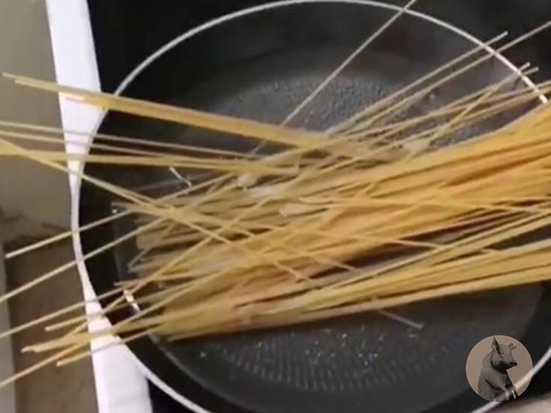 spaghetti in padella